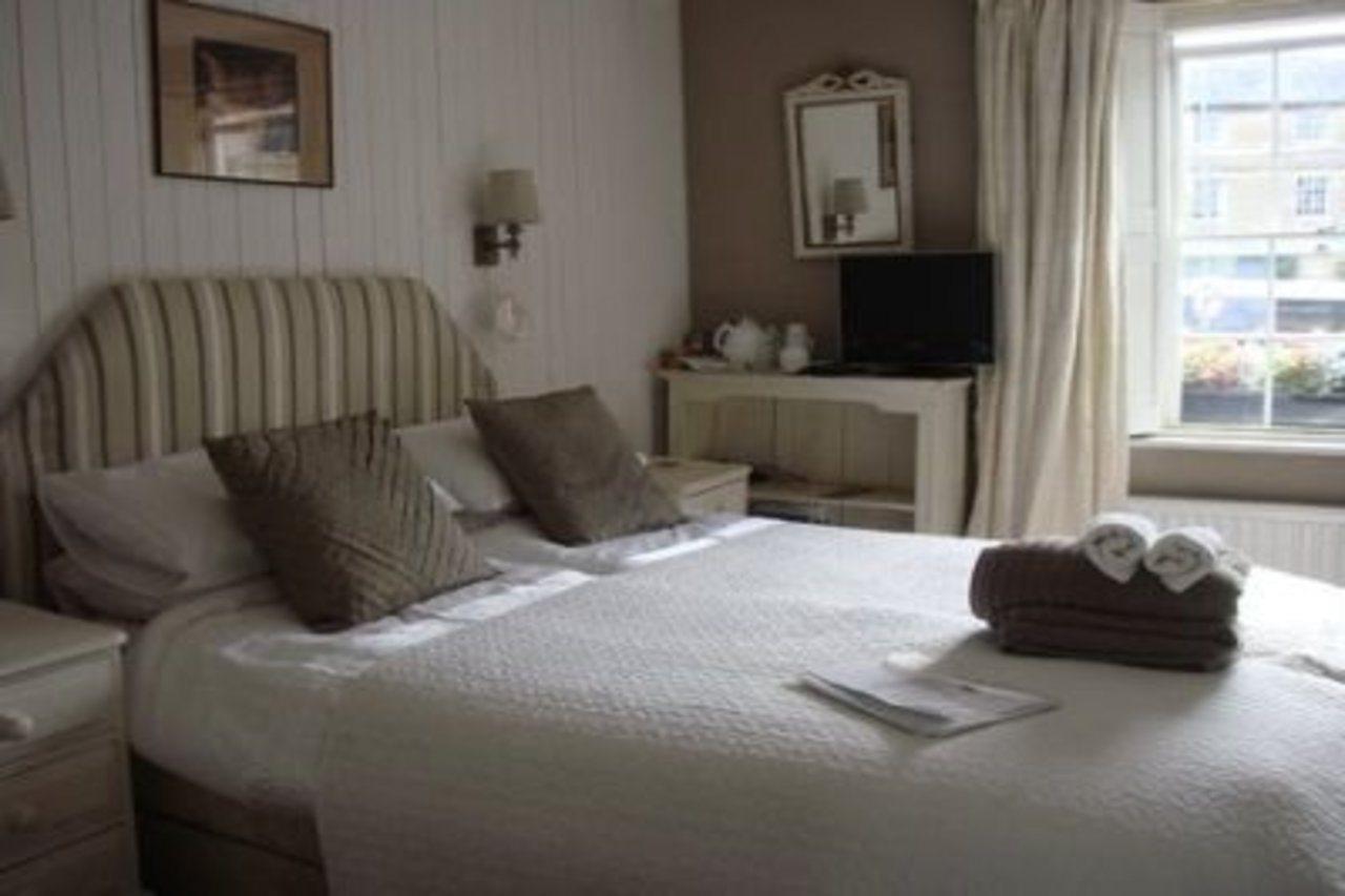 Wisteria House B&B ชิปเพแนม ภายนอก รูปภาพ